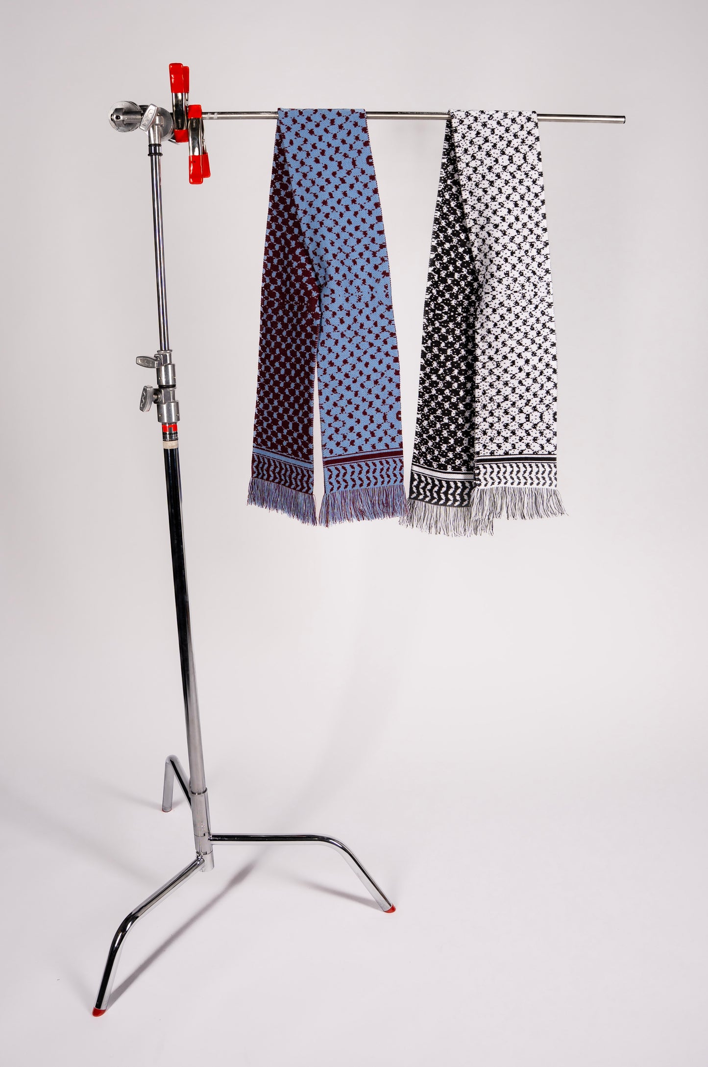 Muthanna scarf